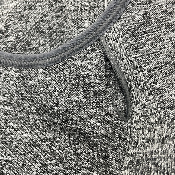 NWT• Seamless Cut Out Longline Bra - Picture 10 of 11